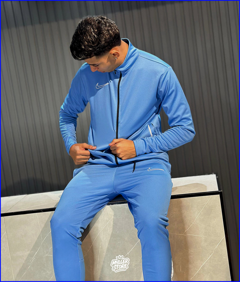 Conjunto NK Sportwear Moletom